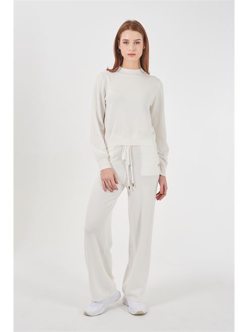  YES ZEE | M002 RU00/0101